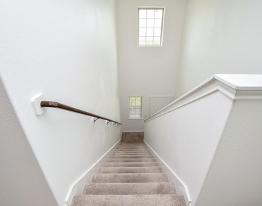 21158 Coral Blossom Lane - Photo Thumbnail 13