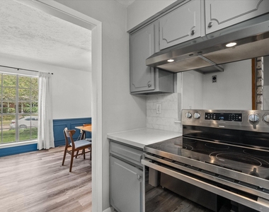 11322 Sagewillow Lane - Photo Thumbnail 8