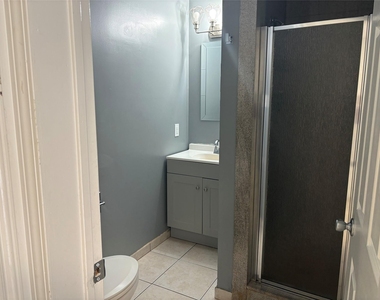 18385 Ten Oaks Court - Photo Thumbnail 8