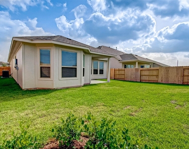 18827 Carlisle Landing Lane - Photo Thumbnail 41