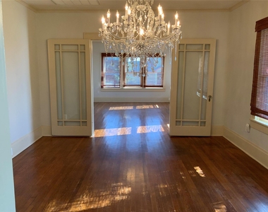 404 W Main Street - Photo Thumbnail 11