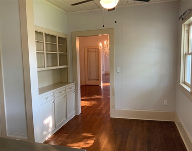 404 W Main Street - Photo Thumbnail 15