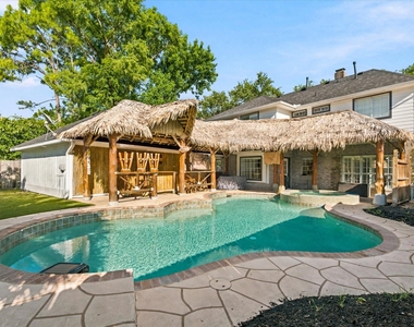 4704 Broadmoor Drive - Photo Thumbnail 26