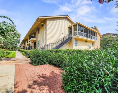 3131 Cummins Street - Photo Thumbnail 12