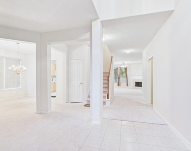 4702 Rolling View Court - Photo Thumbnail 3