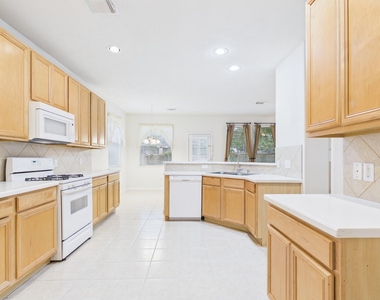 4702 Rolling View Court - Photo Thumbnail 26