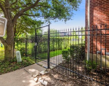 2236 Ann Street - Photo Thumbnail 17