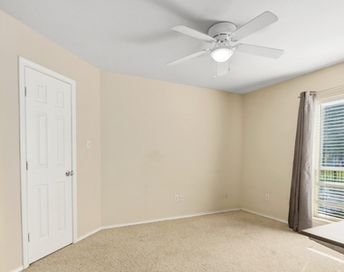 2236 Ann Street - Photo Thumbnail 3