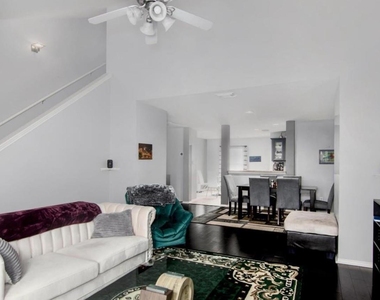 2236 Ann Street - Photo Thumbnail 10