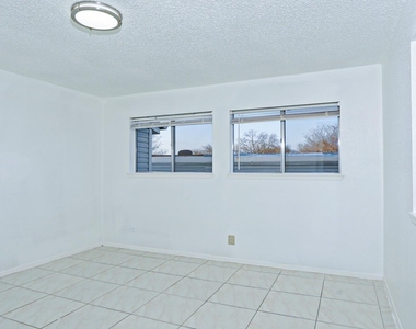 10920 Village Bend Lane - Photo Thumbnail 15