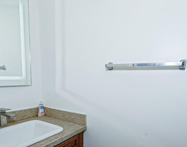 10920 Village Bend Lane - Photo Thumbnail 12