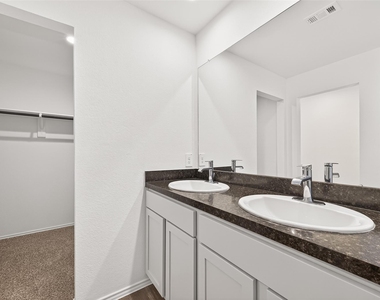 40603 Pine Spruce Lane - Photo Thumbnail 22
