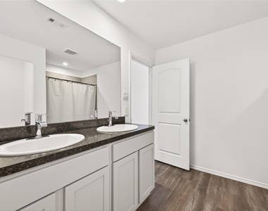 40603 Pine Spruce Lane - Photo Thumbnail 23