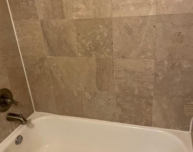 2121 Hepburn Street - Photo Thumbnail 32