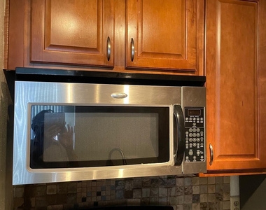2121 Hepburn Street - Photo Thumbnail 11