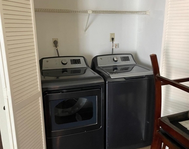 2121 Hepburn Street - Photo Thumbnail 27
