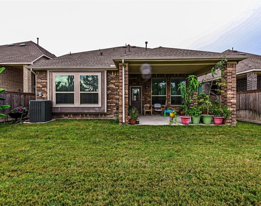 19619 Lake Bosque Drive - Photo Thumbnail 44