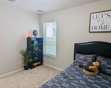 19619 Lake Bosque Drive - Photo Thumbnail 26