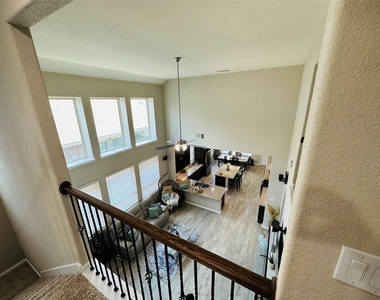 19619 Lake Bosque Drive - Photo Thumbnail 38