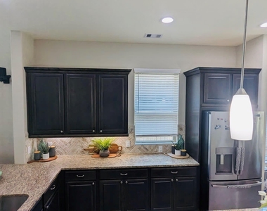 19619 Lake Bosque Drive - Photo Thumbnail 13