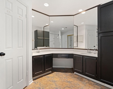 612 Fargo Street - Photo Thumbnail 28