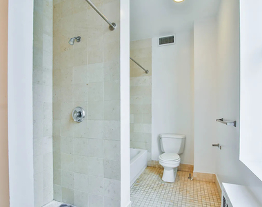 135 William Street - Photo Thumbnail 7
