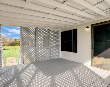 5806 South Highway 35 - Photo Thumbnail 4