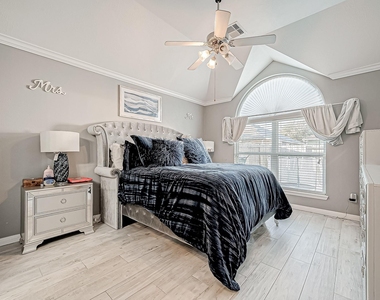 17923 Cypress Side Drive - Photo Thumbnail 23