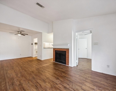 768 Memorial Mews Street - Photo Thumbnail 1