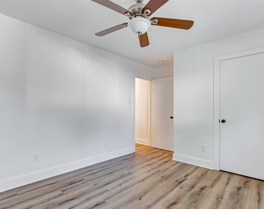21892 Silver Oak Court - Photo Thumbnail 37