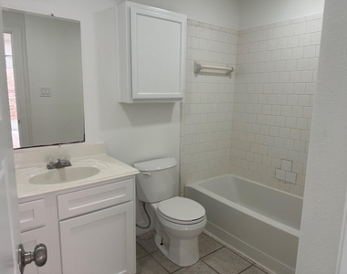 138 Coffee Lane - Photo Thumbnail 3