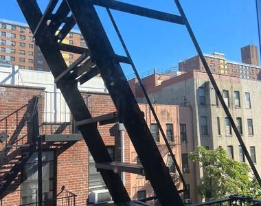 Ridge Street & Stanton - Photo Thumbnail 18