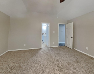 1227 Caraquet Drive - Photo Thumbnail 9