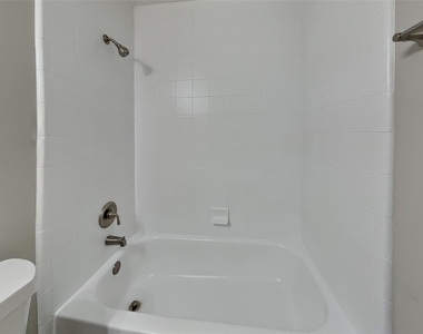 1227 Caraquet Drive - Photo Thumbnail 17