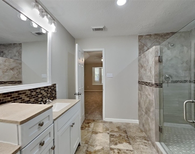 1227 Caraquet Drive - Photo Thumbnail 12