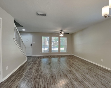 1227 Caraquet Drive - Photo Thumbnail 7