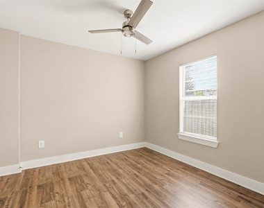3822 Lila Street - Photo Thumbnail 16