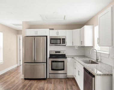 3822 Lila Street - Photo Thumbnail 8