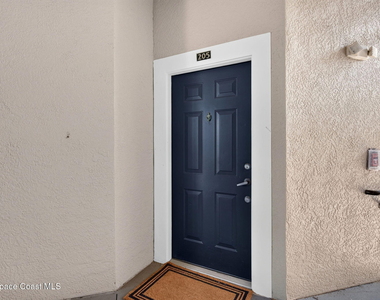5692 Star Rush Drive - Photo Thumbnail 5