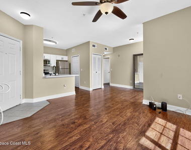 5692 Star Rush Drive - Photo Thumbnail 7