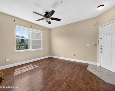 5692 Star Rush Drive - Photo Thumbnail 10