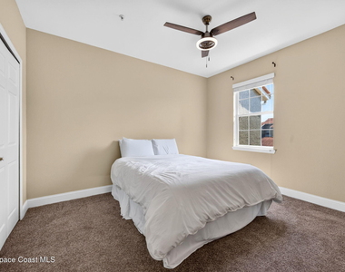 5692 Star Rush Drive - Photo Thumbnail 19