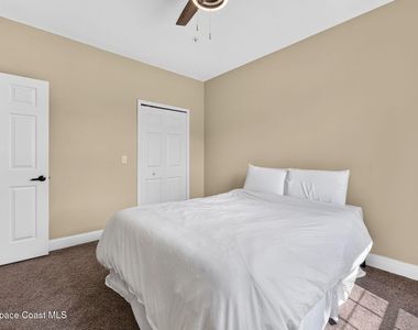 5692 Star Rush Drive - Photo Thumbnail 20