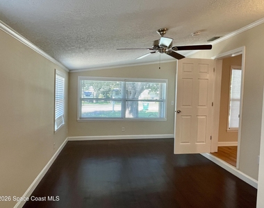 7260 Blue Shore Road - Photo Thumbnail 6