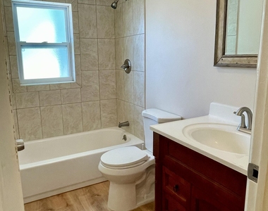 7260 Blue Shore Road - Photo Thumbnail 15