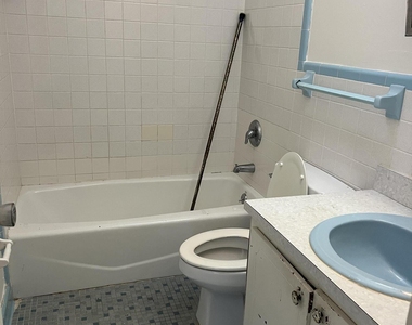 1719 Exeter Drive - Photo Thumbnail 10