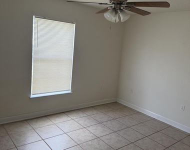 3133 Cauthen Creek Drive - Photo Thumbnail 10