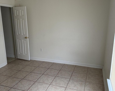 3133 Cauthen Creek Drive - Photo Thumbnail 11