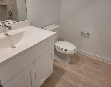 4947 Oakwood Drive - Photo Thumbnail 21