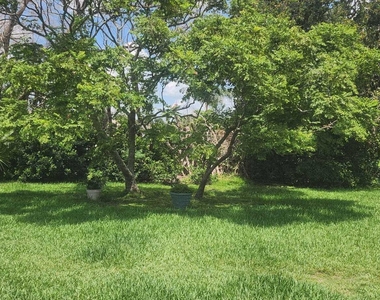 292 Carmel Drive N - Photo Thumbnail 35